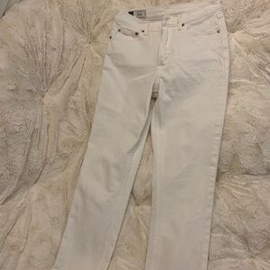 Gap denim. White denim. Straight leg. Size 27